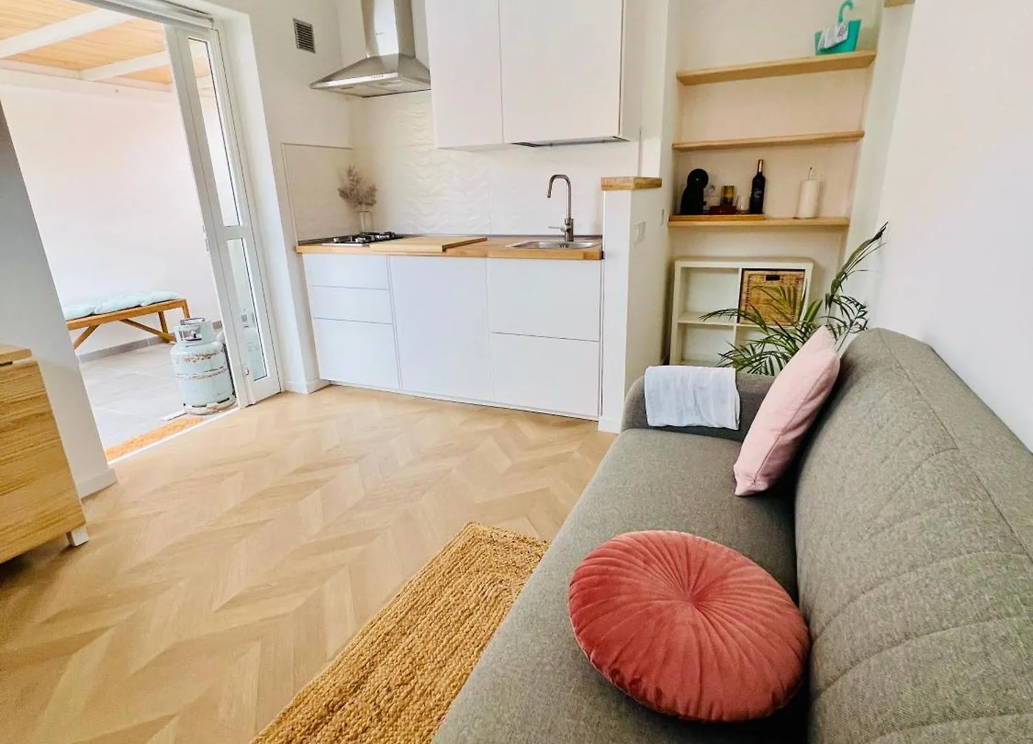 Ama Guest House 科拉雷侯